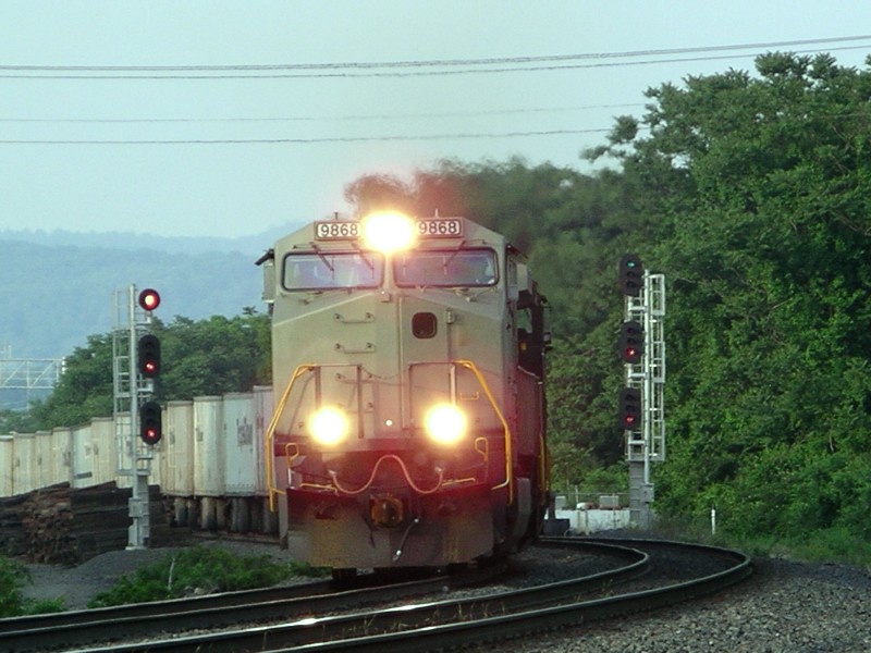 NS261 - Wyomissing, Pa - (NS9868) - Copyright 2004 Craig Hobschaidt
