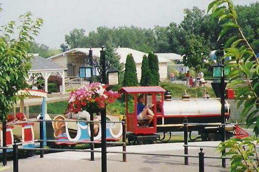 Park train at Seabreeze