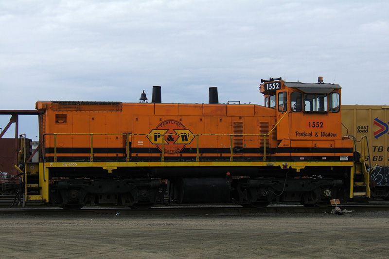 PW 1552 in the Albany Yard