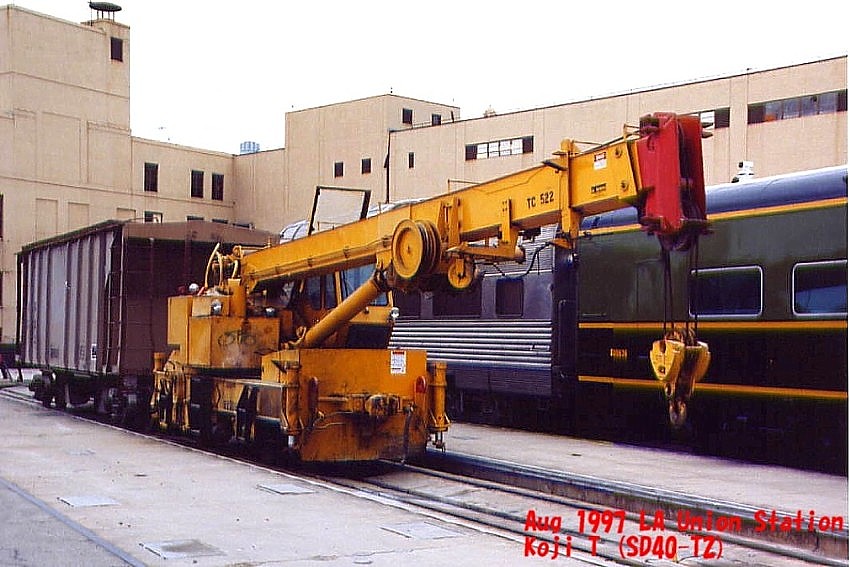 Railroad crane