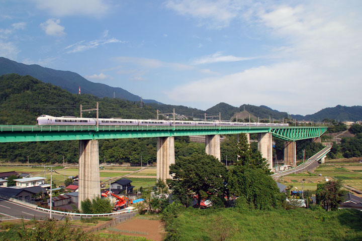 Shin katsuragawa kyoryo, JR chuo line at torisawa #6