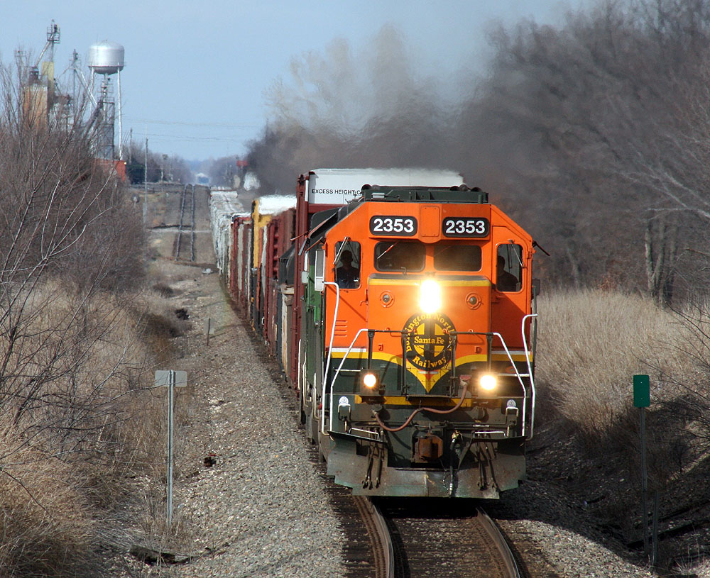 Short Manifest on the BNSF Red Rock Sub.