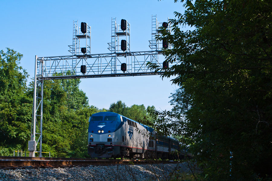 Southbound Amtrak Northeast Regional at Milford, VA