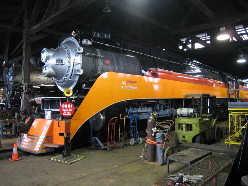 SP 4449 in Brooklyn Roundhouse