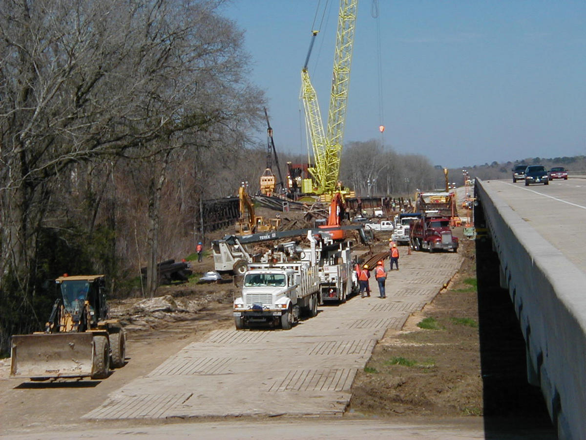 Trinity River Railroad Bridge Construction site along US 59