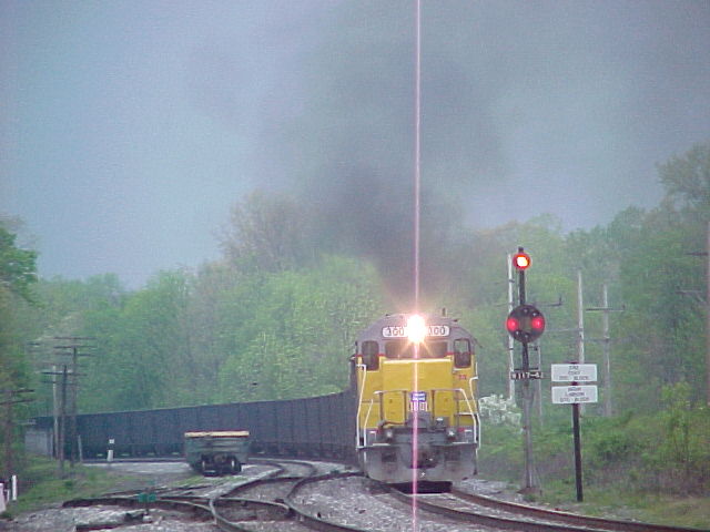 W&LE coal train