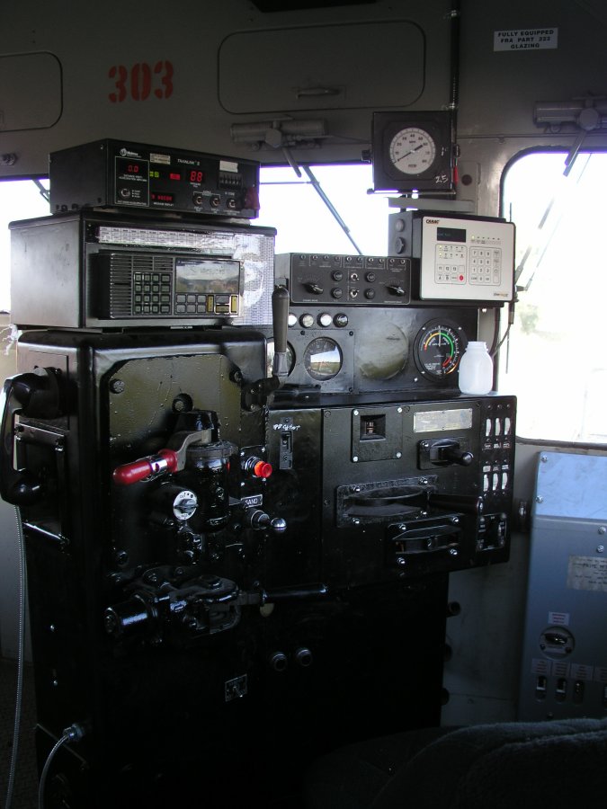 WE 303 Control Stand
