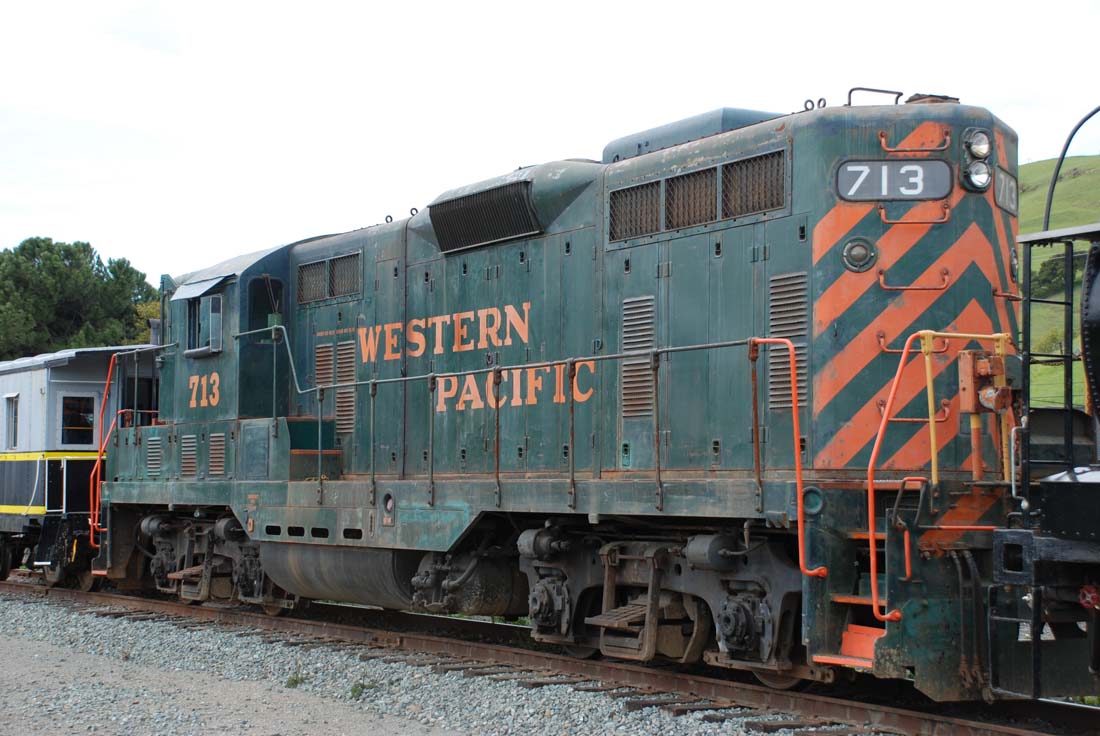 Western Pacific GP7 #713