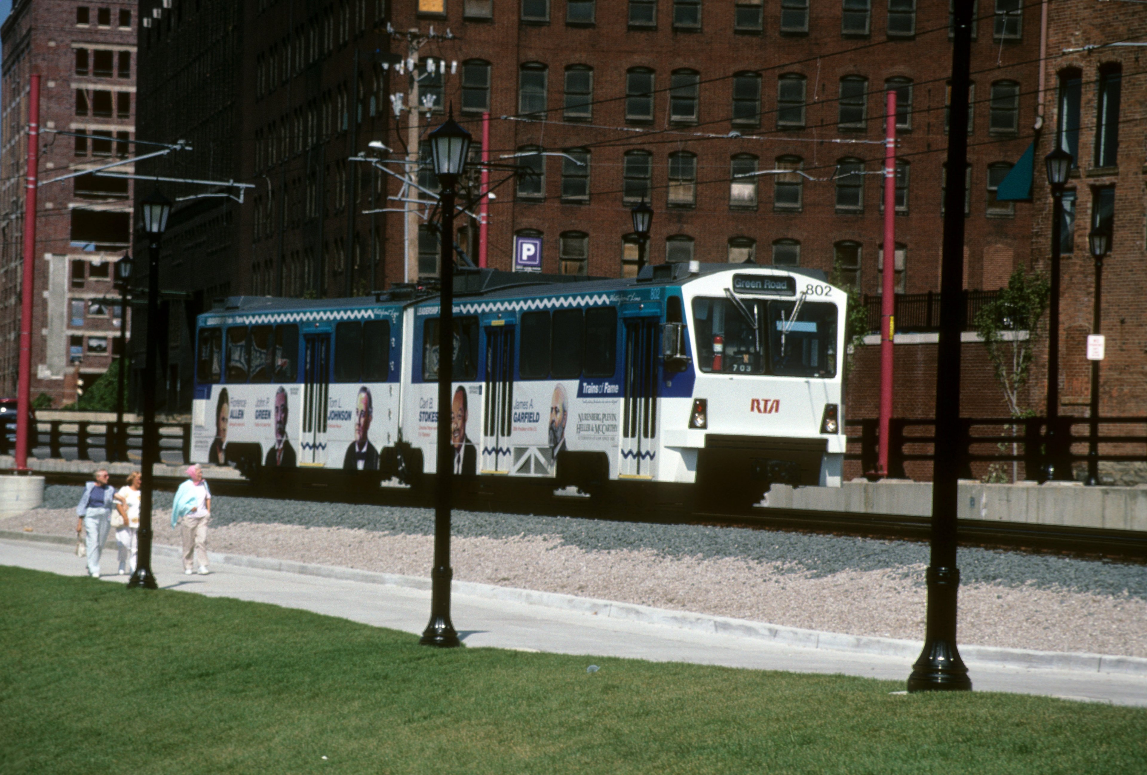 00136_s_10ag4yxbuj0136.jpg