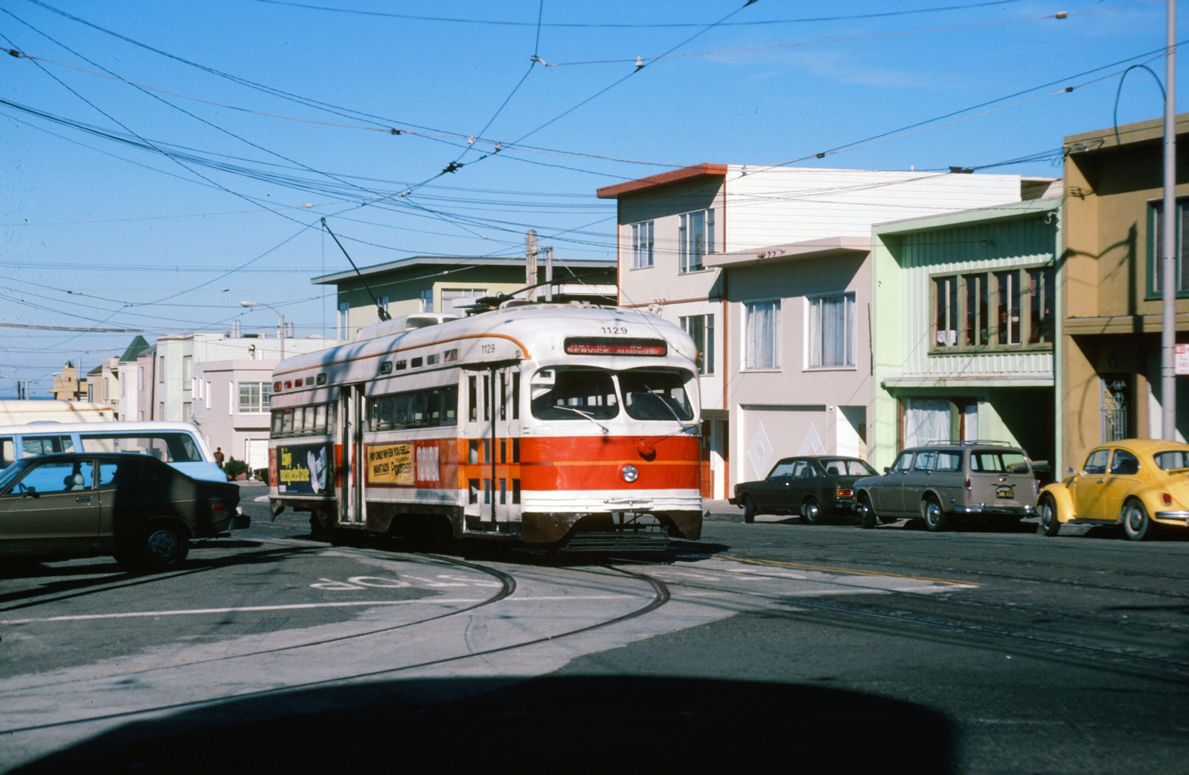 00678_s_11ag4yxblr0677.jpg