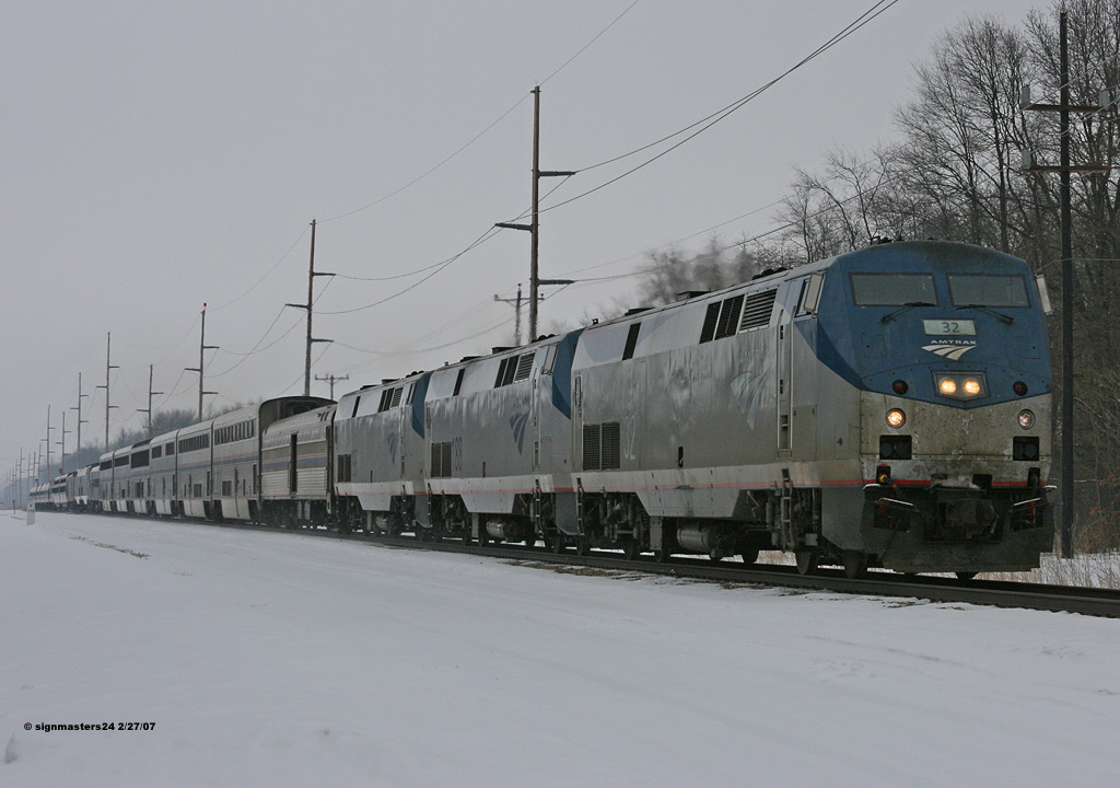 29/Capitol Limited 49/Lake Shore Limited 5 locos 17 cars what a line up!