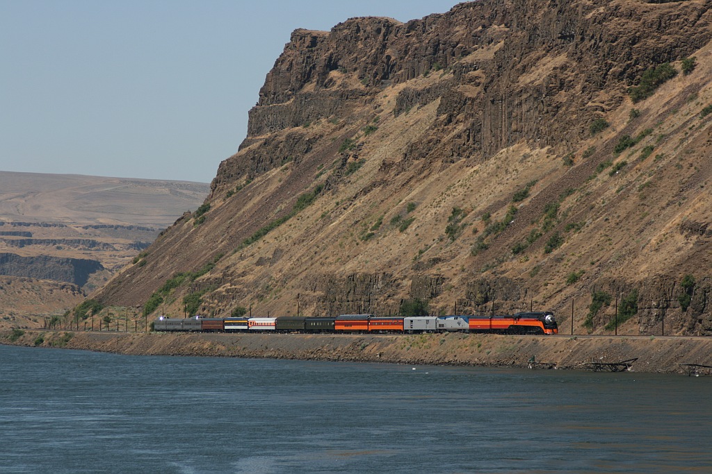4449 east at Maryhill