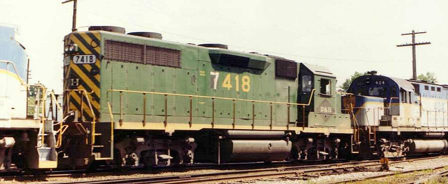 7418