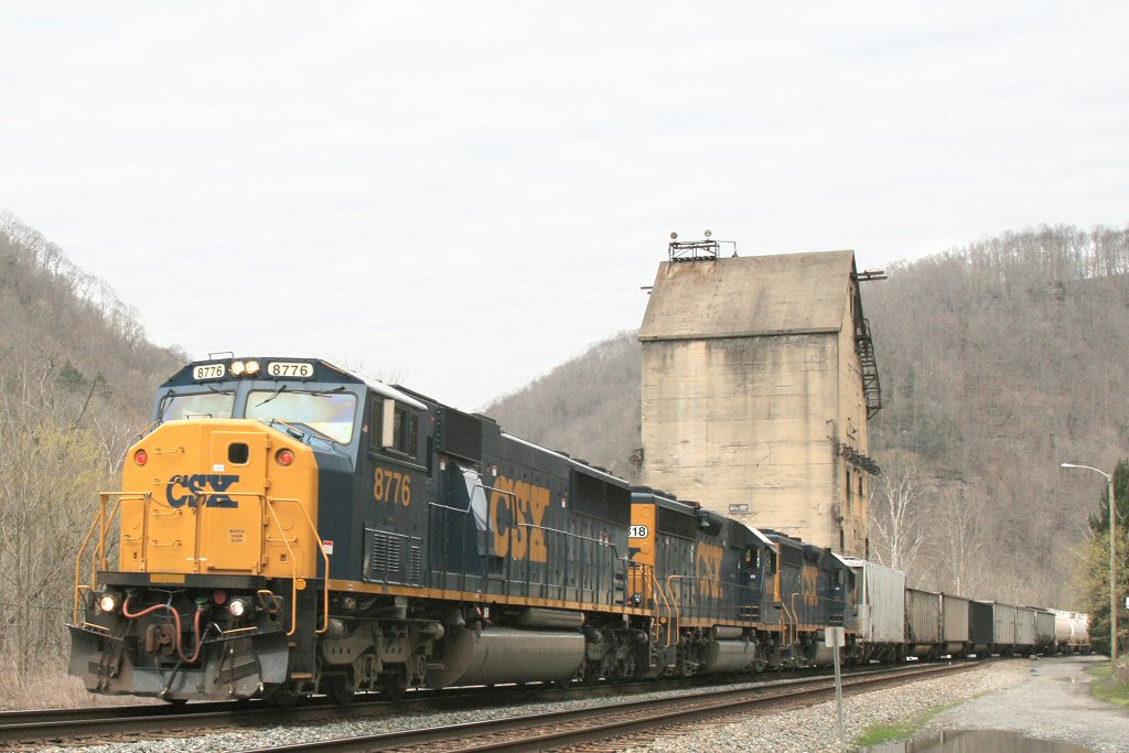 8776 in Thurmond, WV