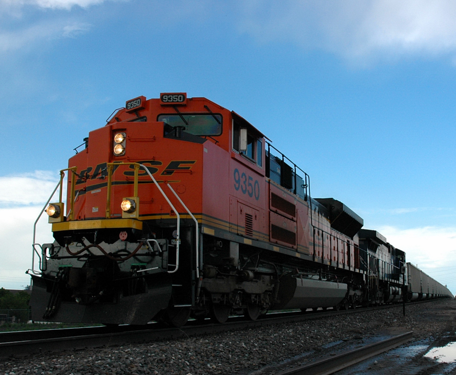 9350 Pulling in With Clearing Sky's