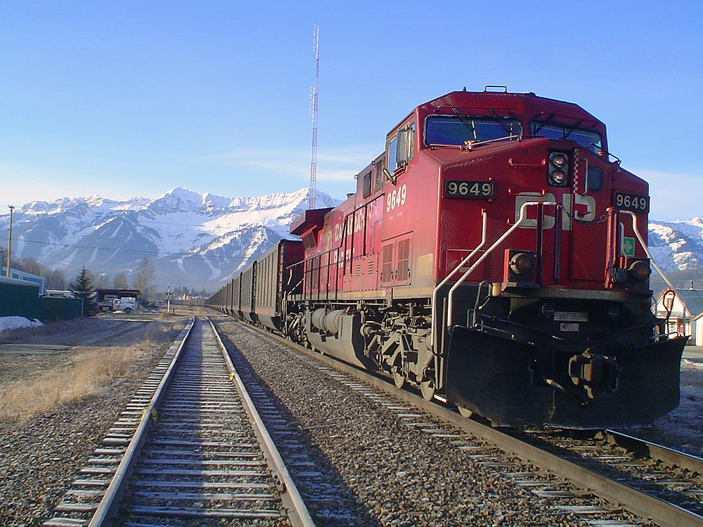 9649 east in Fernie, BC