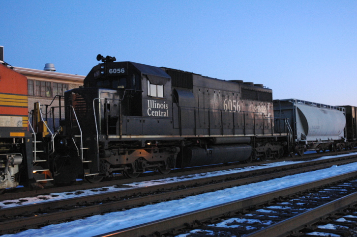 A little IC On the joint line