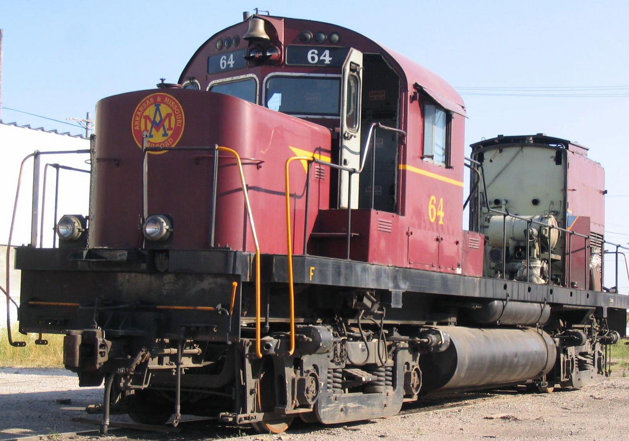 A&M C420 64 parts loco