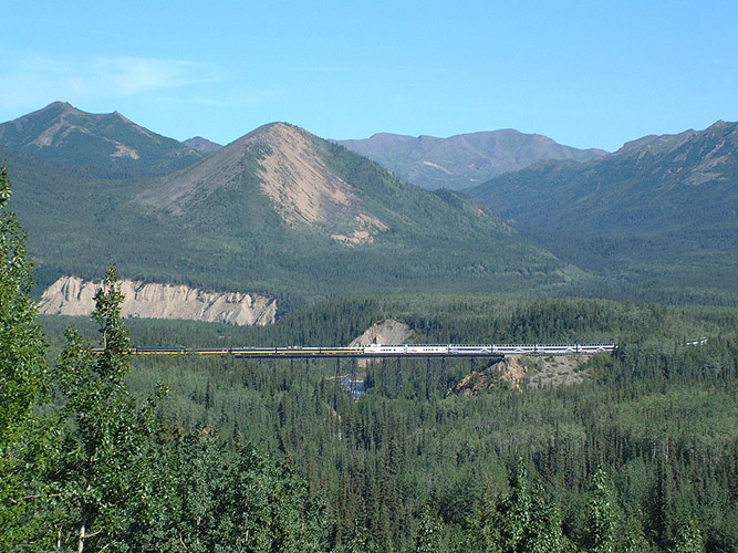 Alaska Railroad into Denali