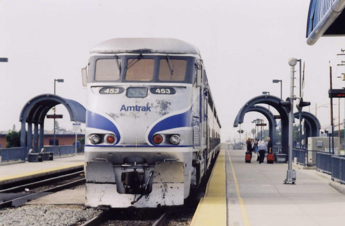 Amtrak 453
