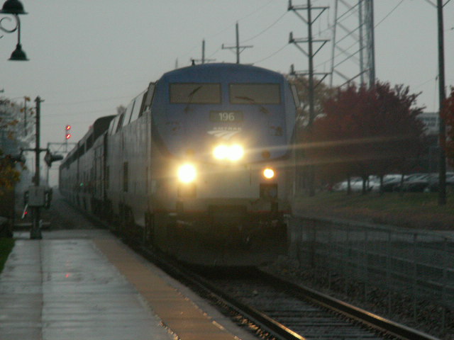 Amtrak 5 flying thru