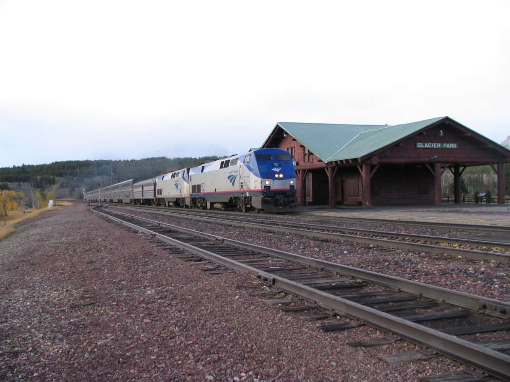 Amtrak - Glacier Park