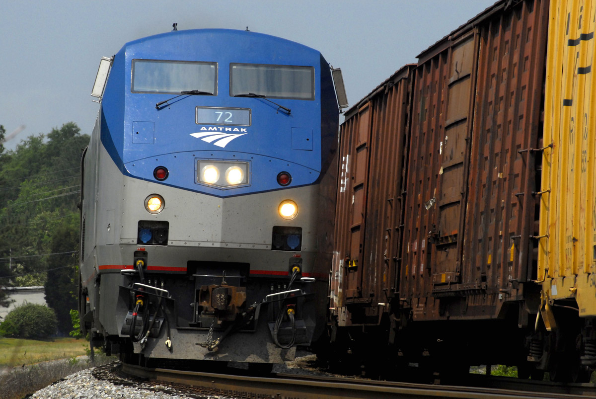 Amtrak meets NS