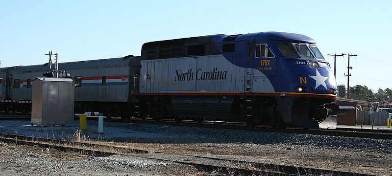 Amtrak Thru Salisbury