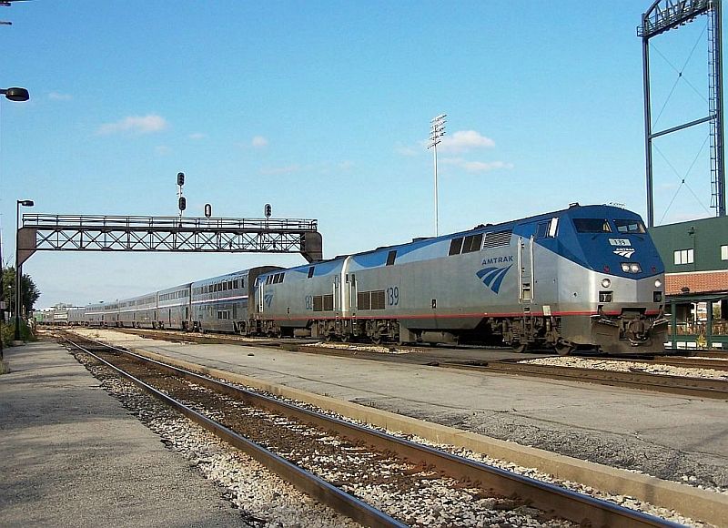 Amtrak_139_21_Joliet_10_10
