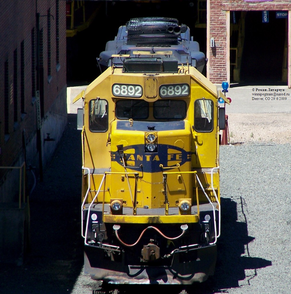 ATSF SD40-2