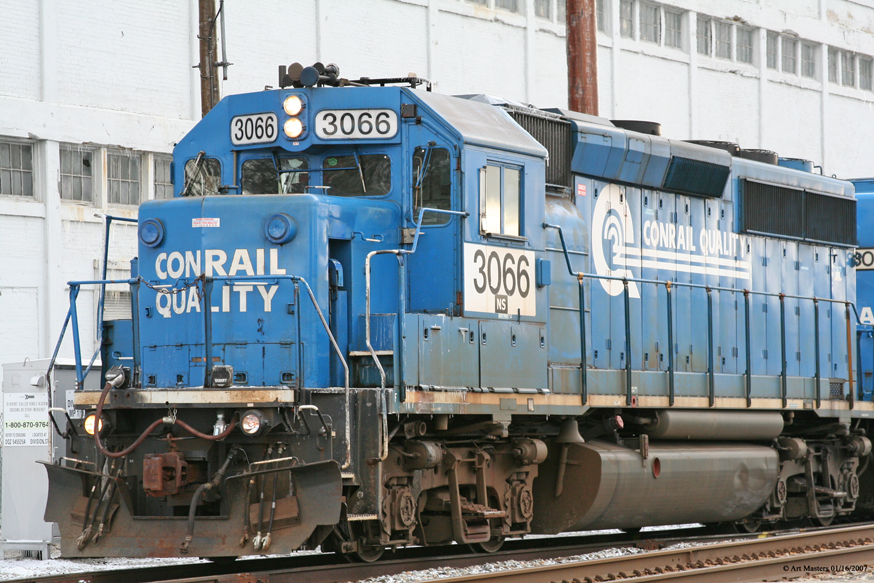 B-1-G Backs into Ameriwood siding Dowagaic, MI