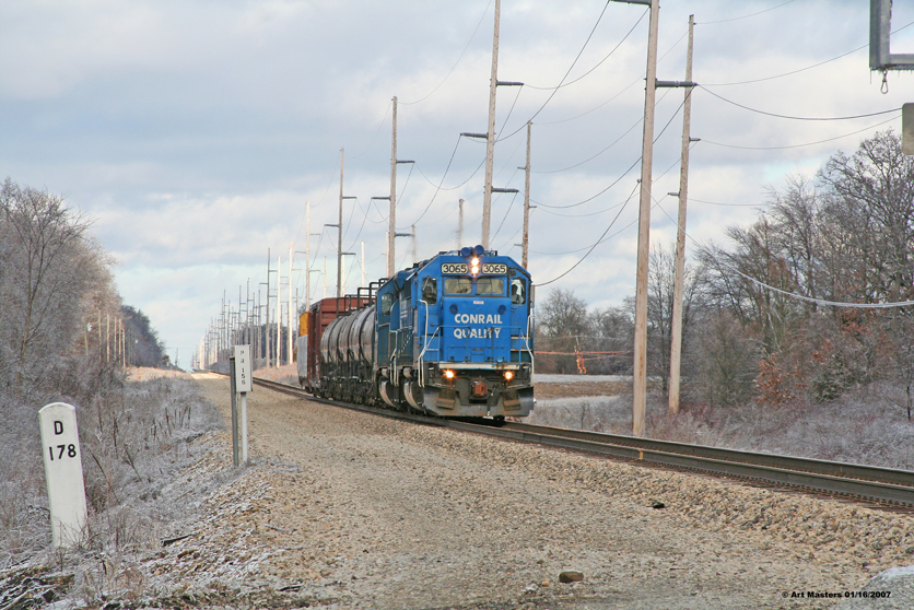 B-1-G pulls into Dowagiac, MI passes MP178