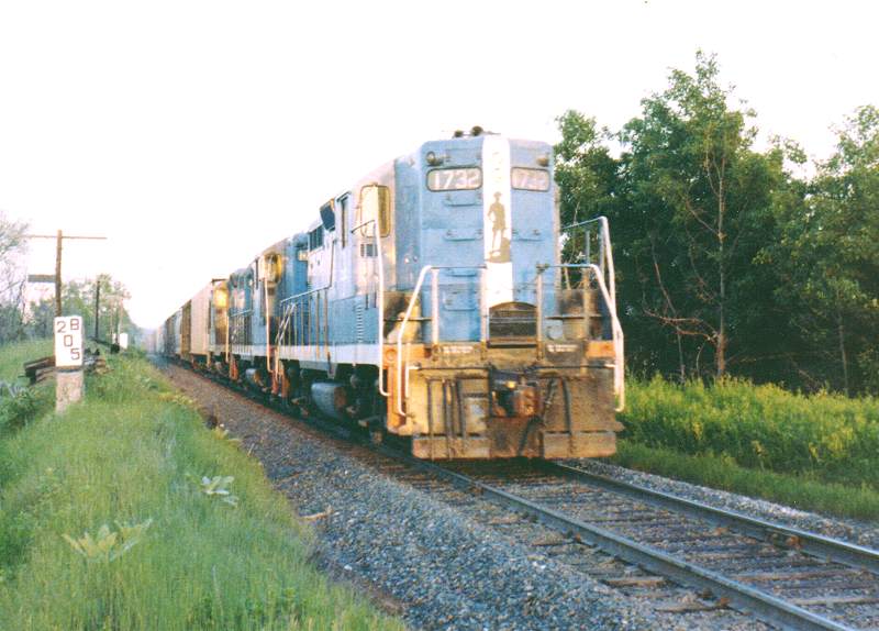 B&M 1732 @ MP 205