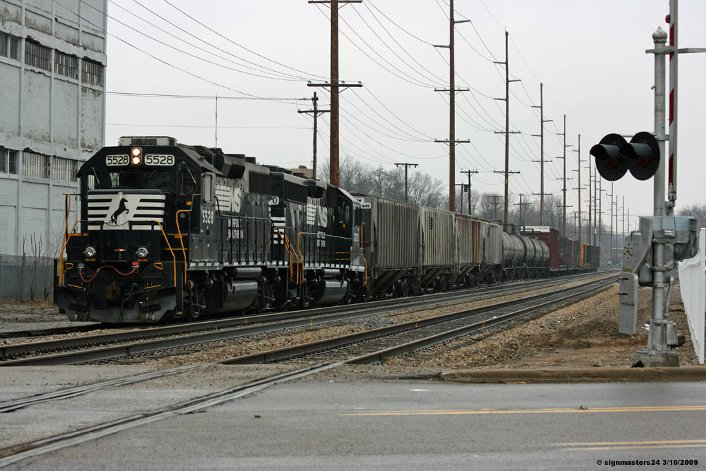 B05_heads_east_3-10-09