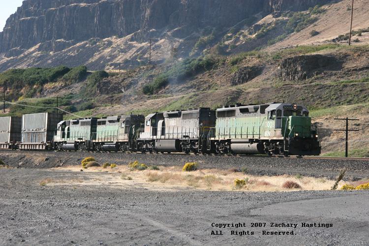 BNSF #3008 East @ Avery, Wash.