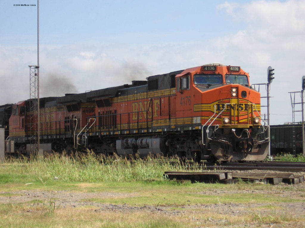 BNSF 4176, 4699