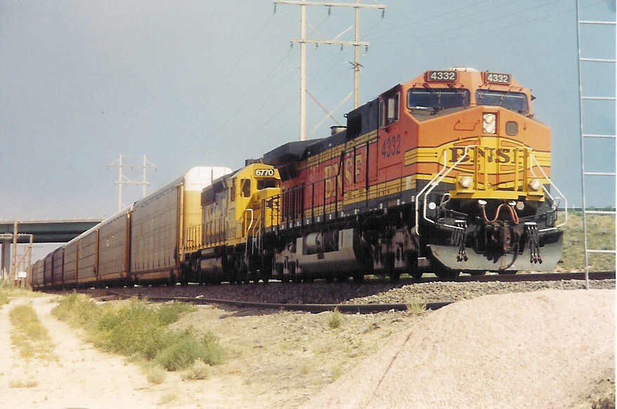 BNSF 4332
