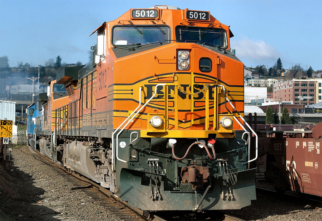 BNSF 5012