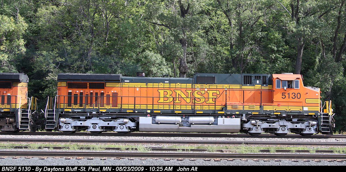 BNSF 5130 St. Paul MN