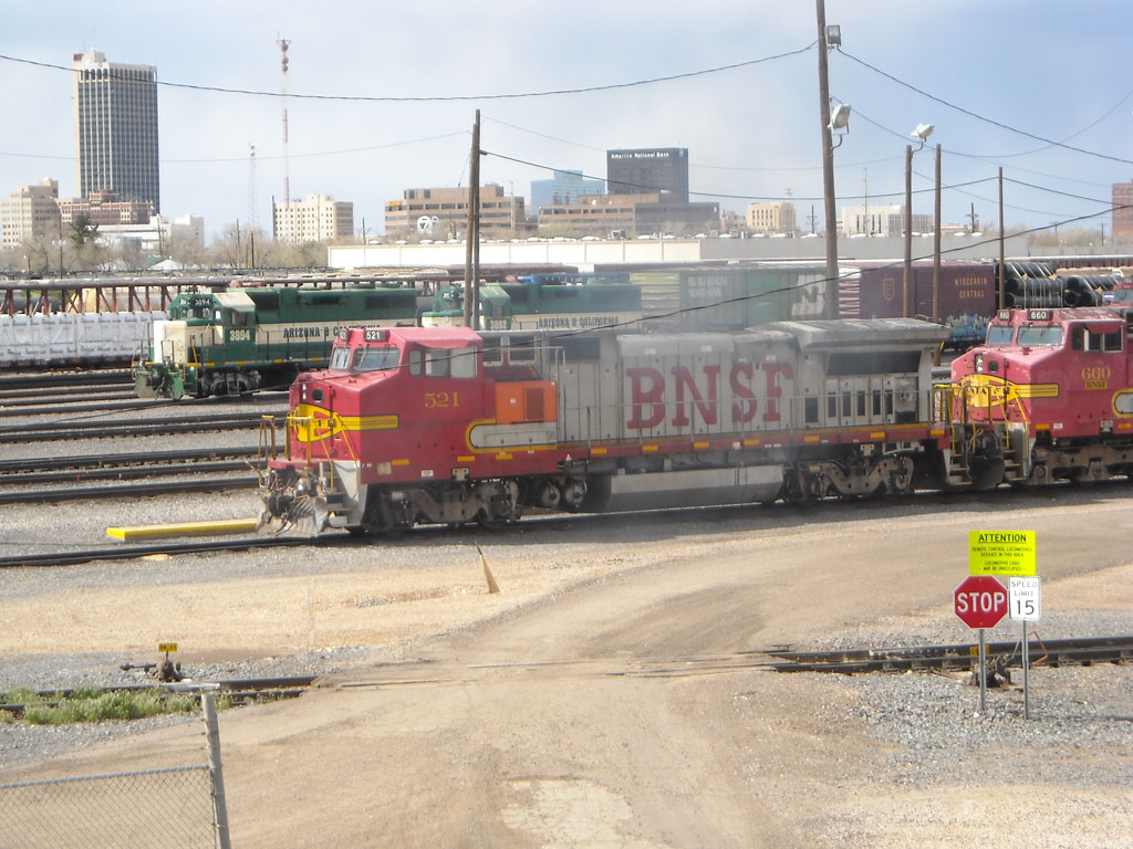 BNSF 521 smokeoff