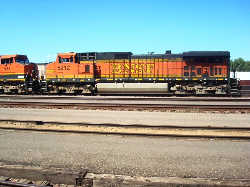 BNSF #5212