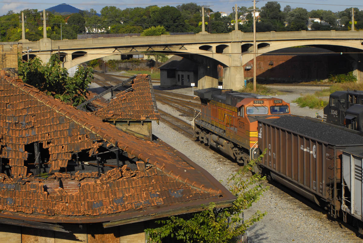 BNSF 5276
