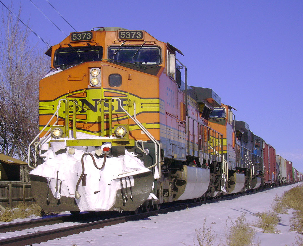 BNSF 5373... A Snow Job