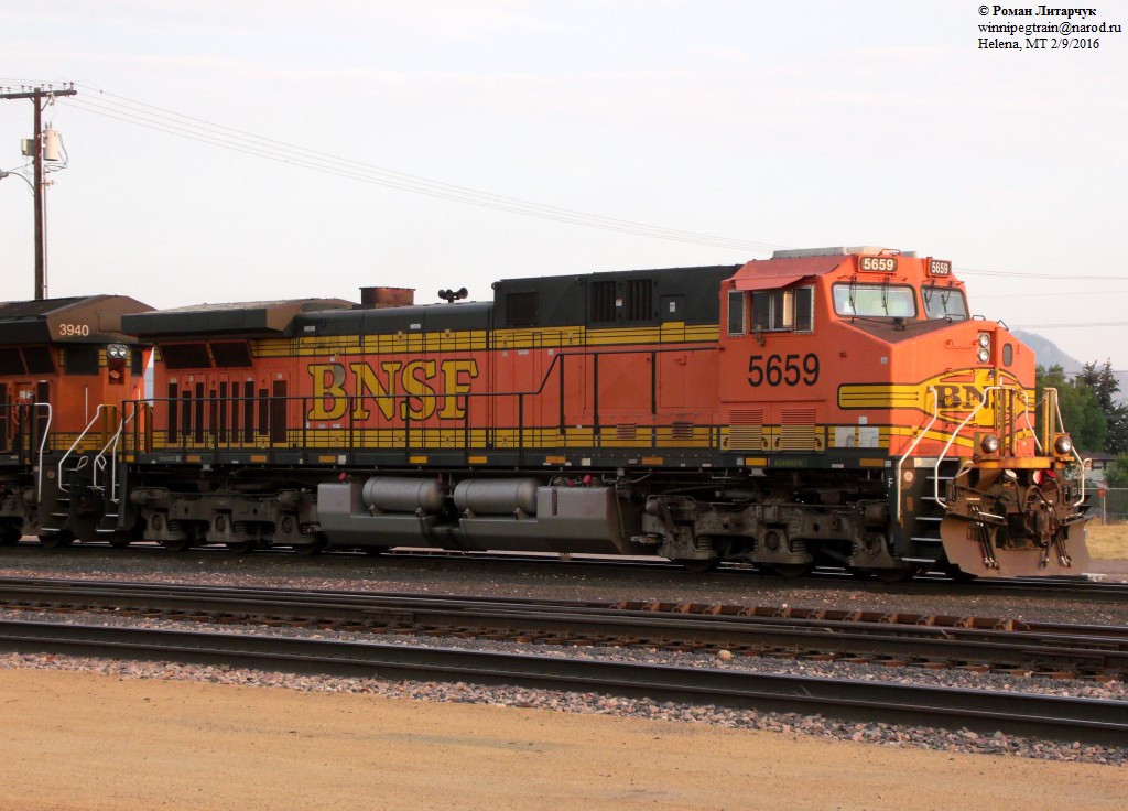 BNSF 5659 AC4400CW