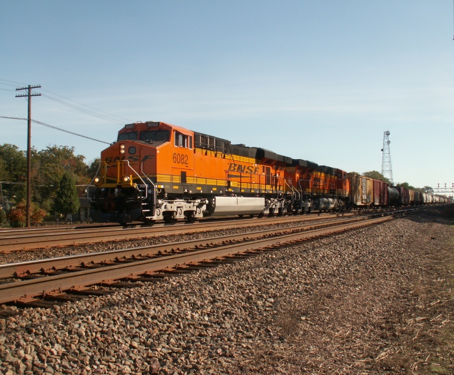 BNSF 6082