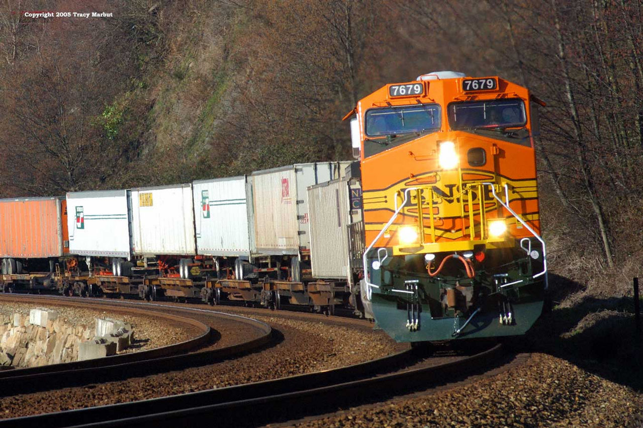 BNSF 7679