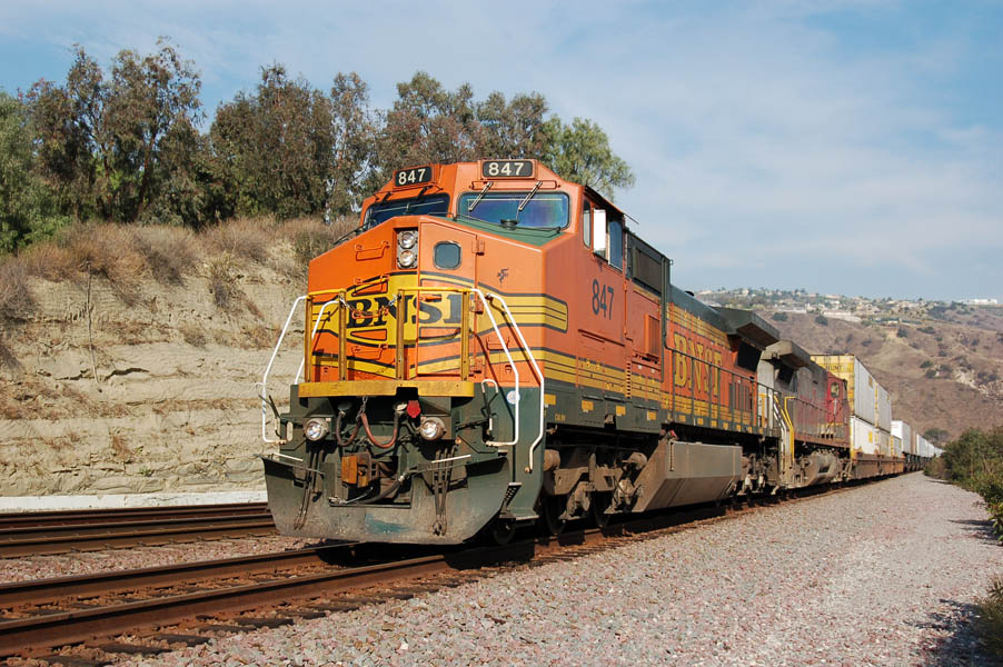 BNSF 847 West at Esperanza