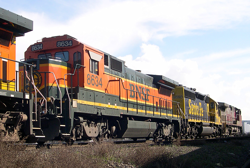 BNSF 8634