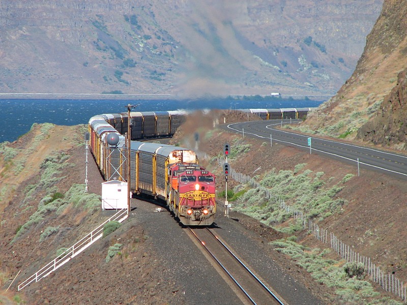 BNSF autorack