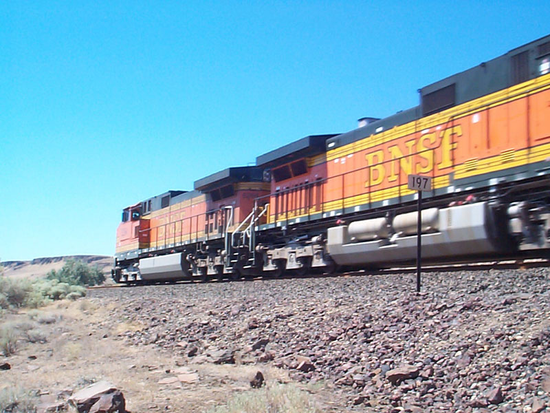 BNSF in the Columbia River Gorge